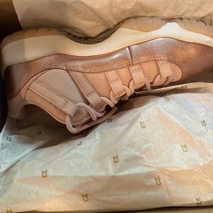 Bronze Air Jordan 11 low